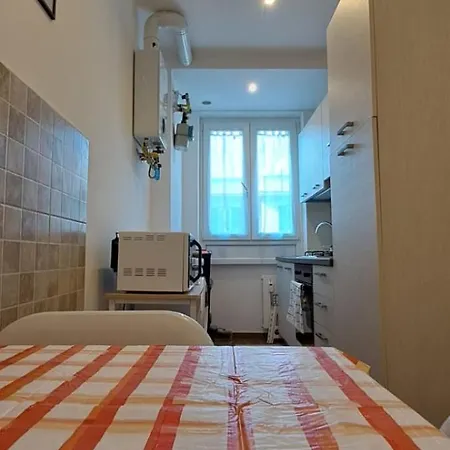 Casa Chiabrera * רומא